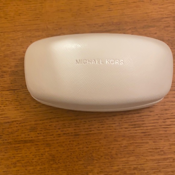 Michael Kors glasses CASE